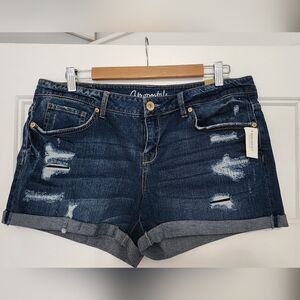 Aeropostale womens jean shorts NWT size 12